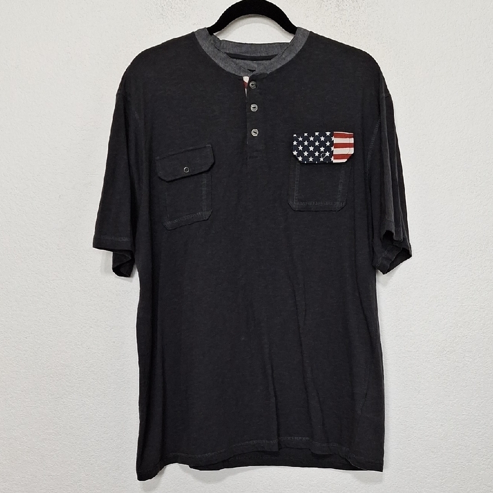Men's NWOT Black Henley Shirt with American Flag Detail Size XL